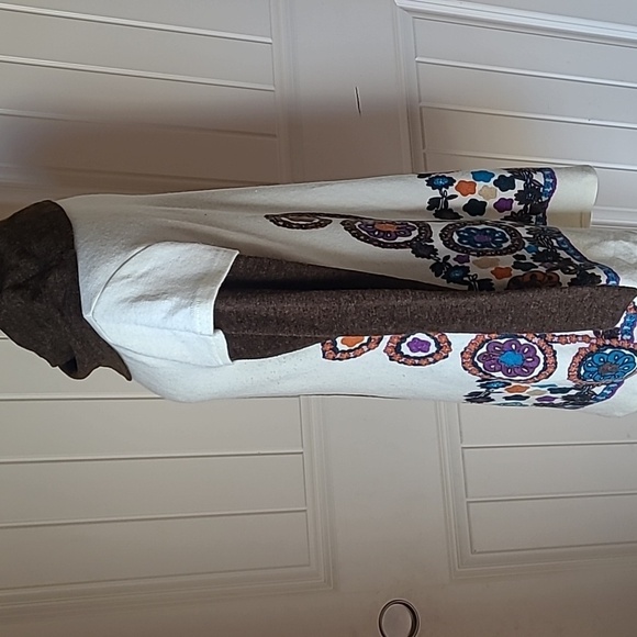 Aryeh Cream Brown Floral Cowl Tunic Sweater Dress size XL - Picture 3 of 6